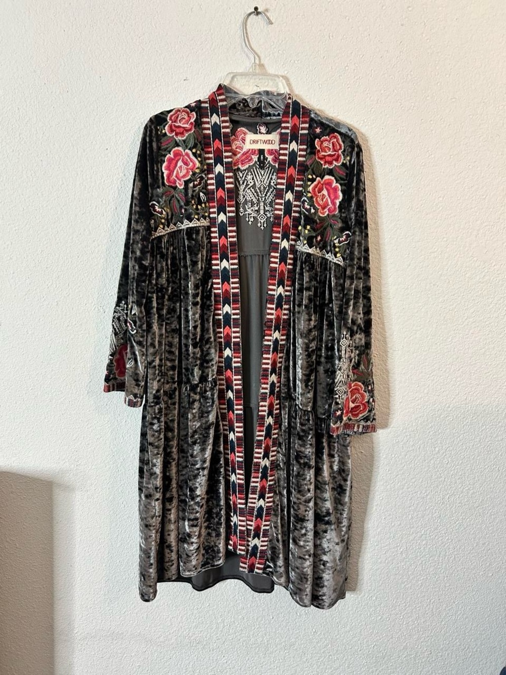 Driftwood CARLY velvet embroidered kimono jacket